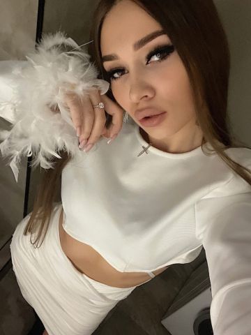 Проститутка Майя